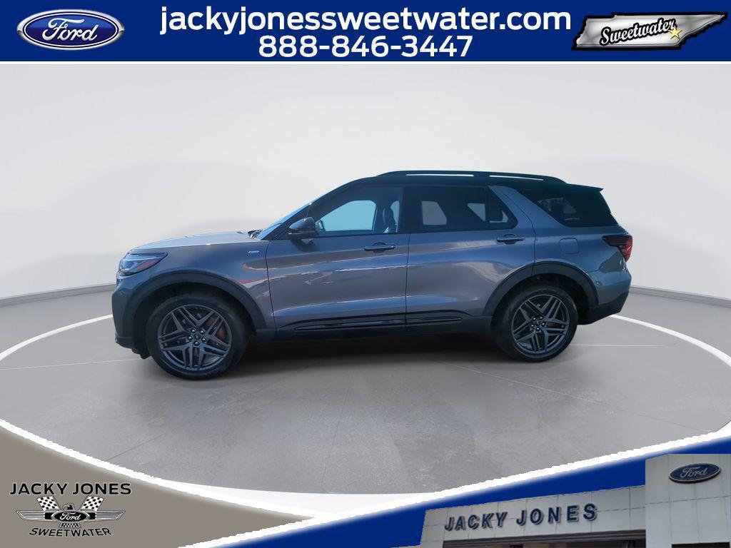 new 2025 Ford Explorer car, priced at $49,960