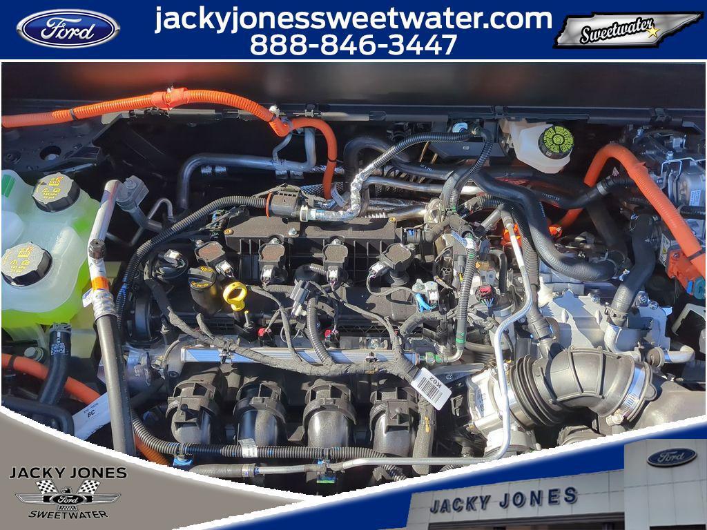 new 2025 Ford Maverick car, priced at $29,940