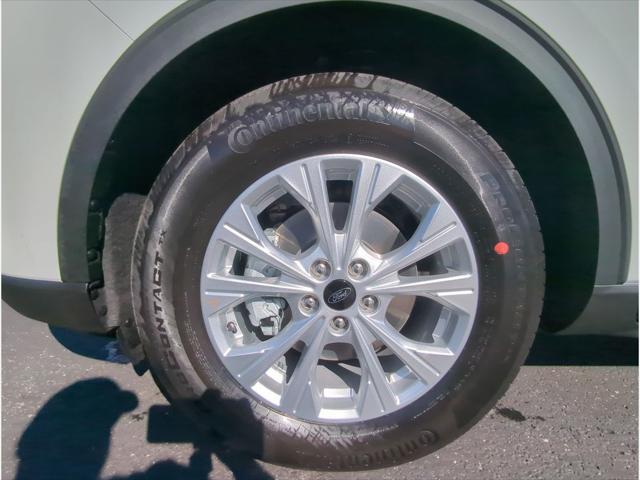 new 2025 Ford Escape car, priced at $31,599