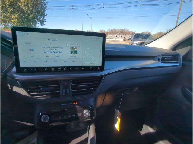 new 2025 Ford Escape car, priced at $31,599