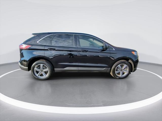 used 2024 Ford Edge car, priced at $32,395