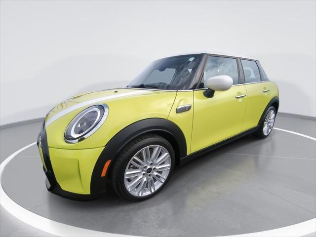 used 2024 MINI Hardtop car, priced at $32,544