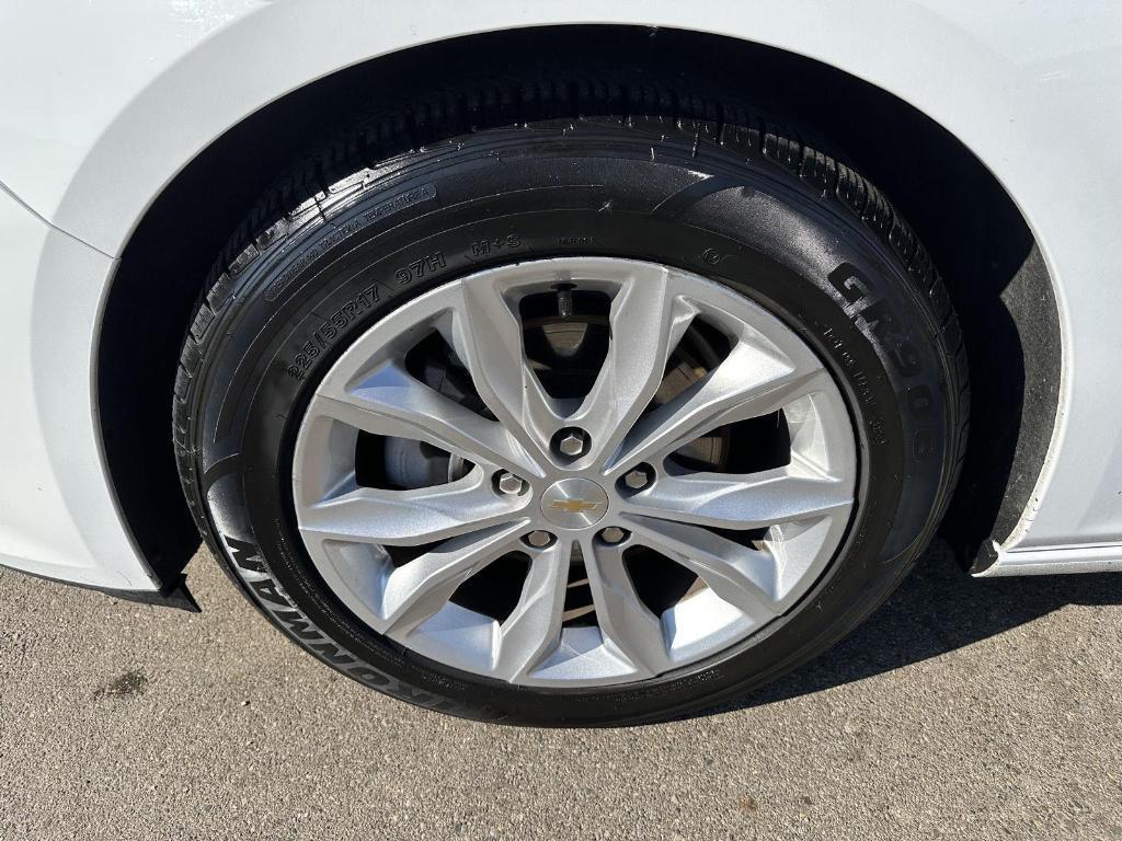 used 2024 Chevrolet Malibu car, priced at $18,403