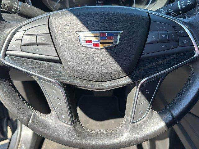 used 2021 Cadillac XT5 car, priced at $29,895