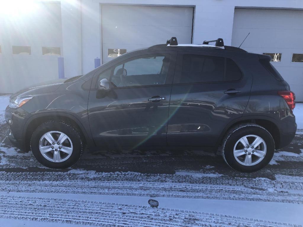 used 2022 Chevrolet Trax car, priced at $18,627