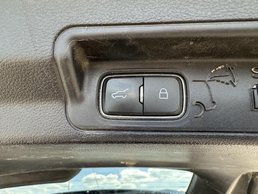 used 2020 Ford Explorer car, priced at $19,895