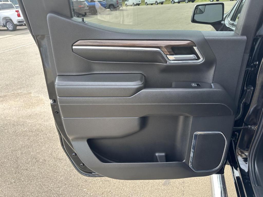 used 2024 Chevrolet Silverado 1500 car, priced at $39,409