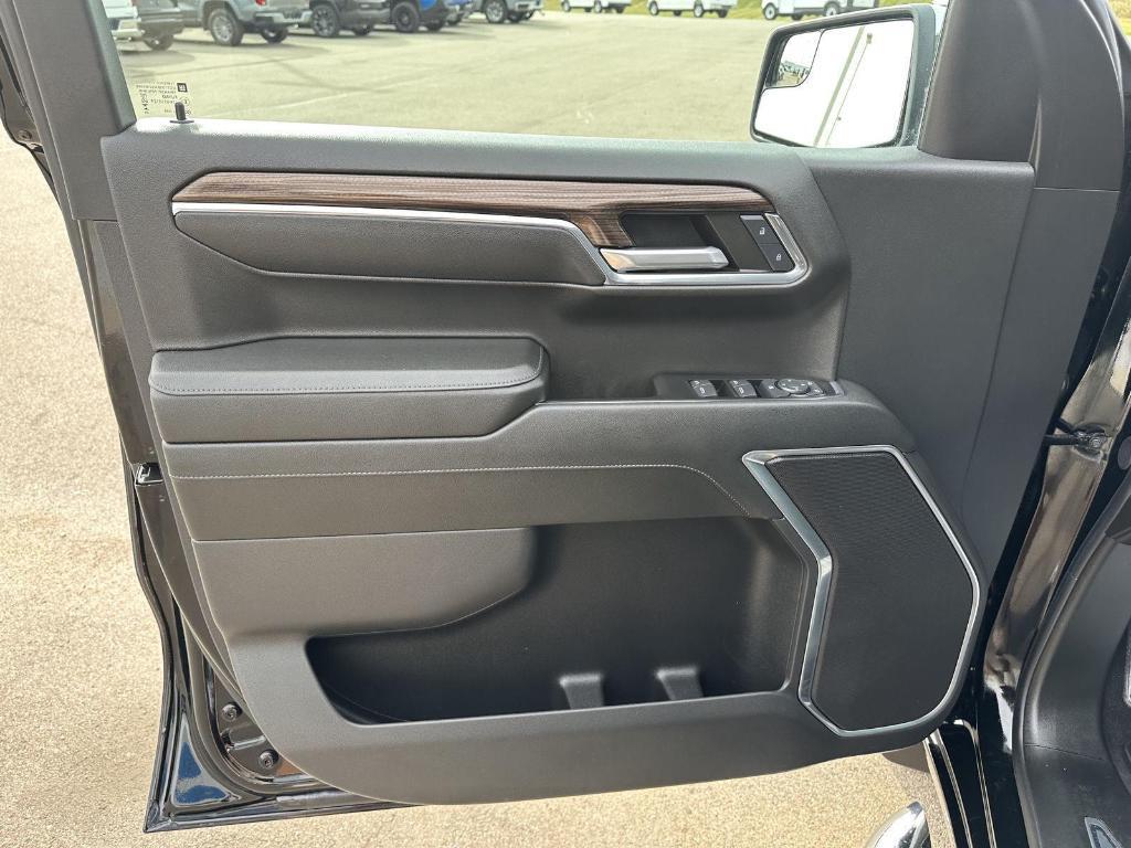 used 2024 Chevrolet Silverado 1500 car, priced at $39,409
