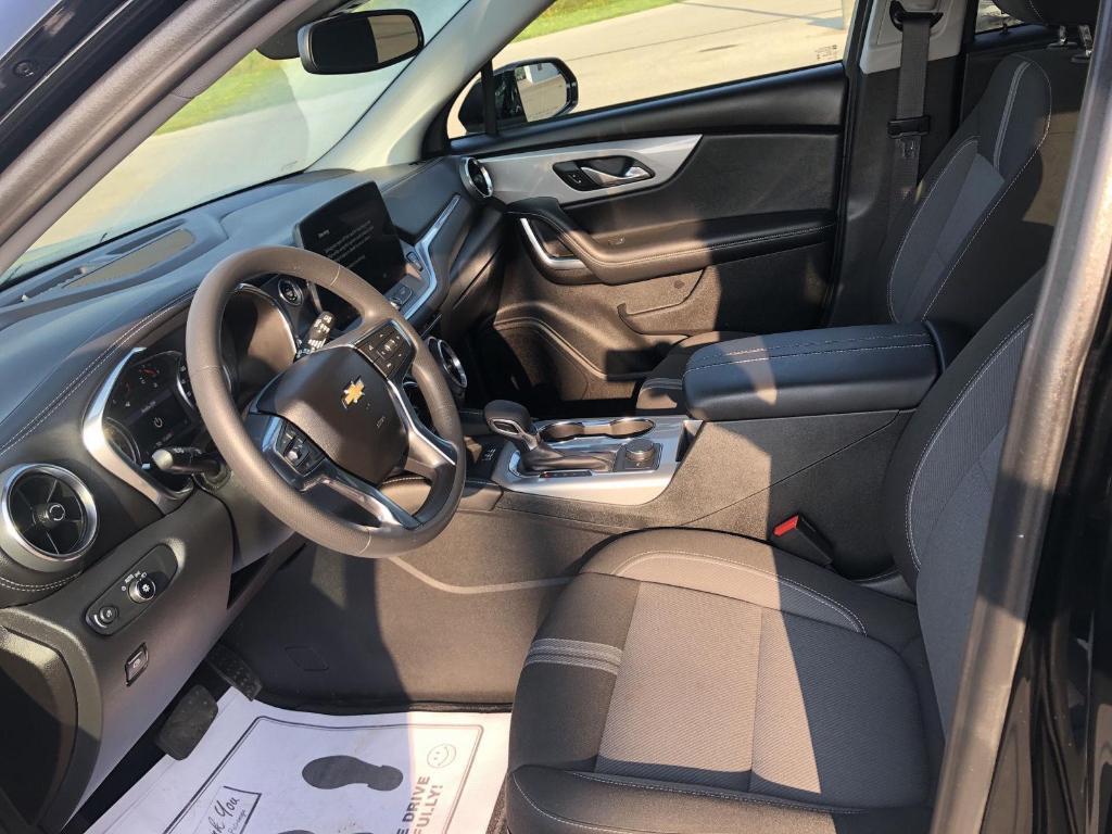 used 2024 Chevrolet Blazer car, priced at $28,455