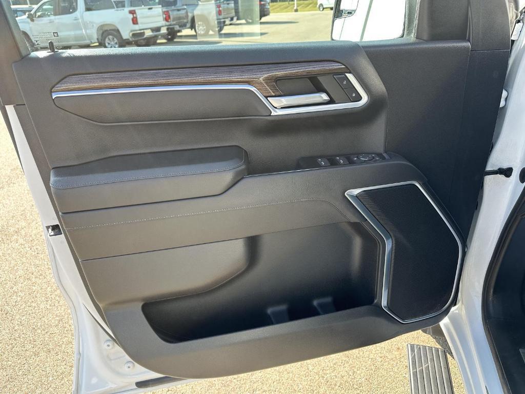 used 2022 Chevrolet Silverado 1500 car, priced at $33,949