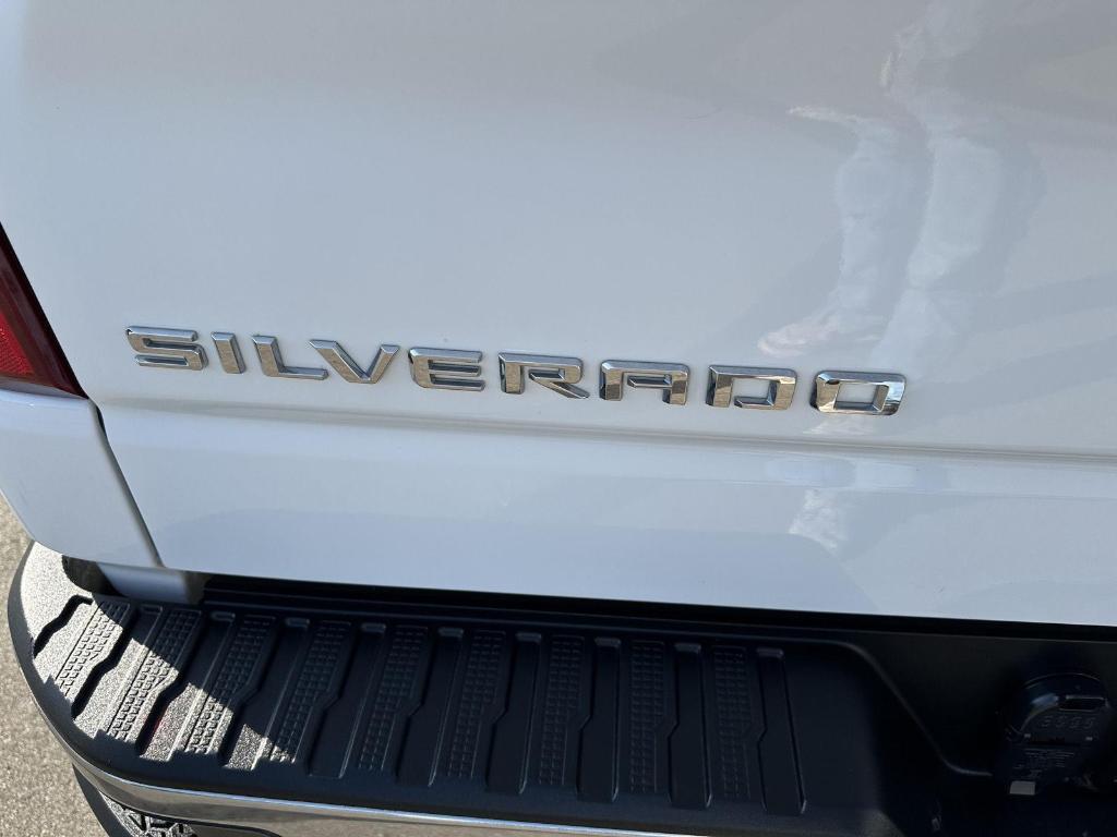 used 2022 Chevrolet Silverado 1500 car, priced at $33,949