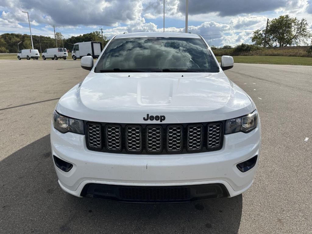 used 2018 Jeep Grand Cherokee car, priced at $14,956