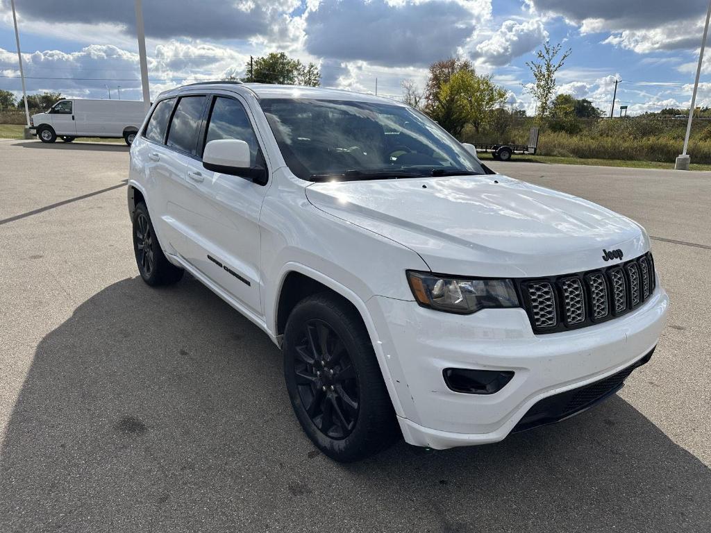 used 2018 Jeep Grand Cherokee car, priced at $14,956