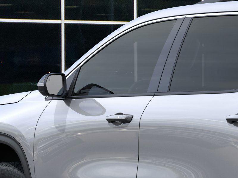 new 2025 Chevrolet Traverse car, priced at $42,195