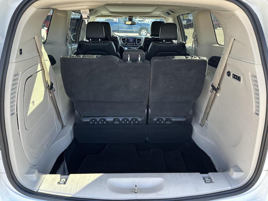 used 2019 Chrysler Pacifica car, priced at $18,789