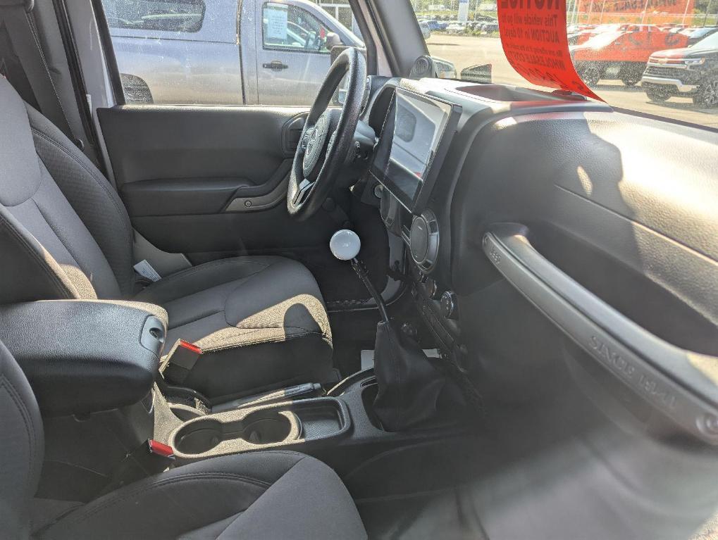 used 2013 Jeep Wrangler Unlimited car, priced at $14,949