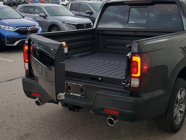 new 2025 Honda Ridgeline car, priced at $44,000