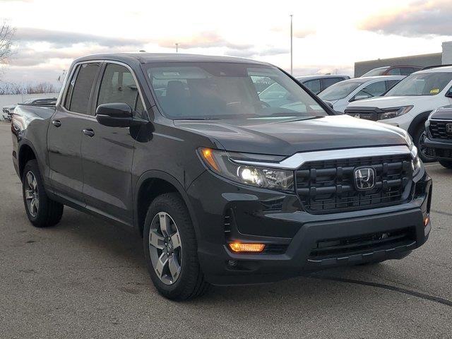 new 2025 Honda Ridgeline car, priced at $44,000