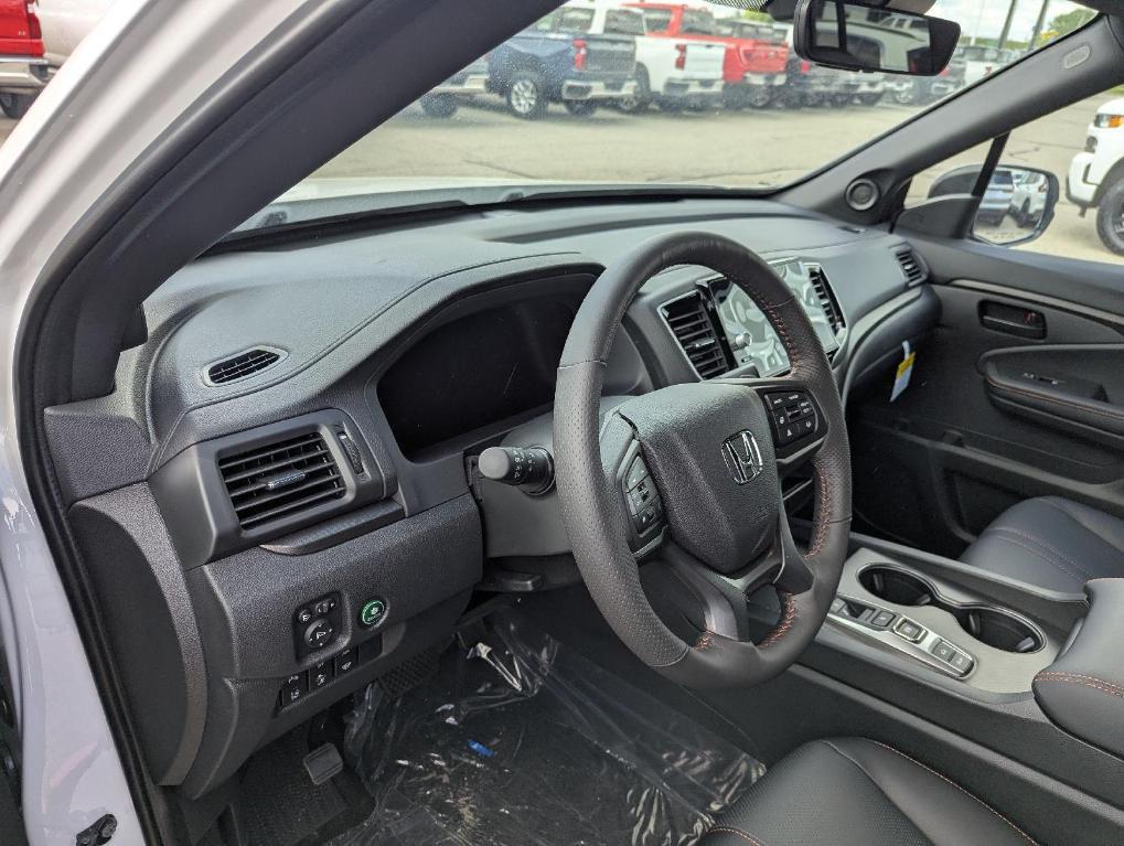 new 2025 Honda Ridgeline car, priced at $47,285