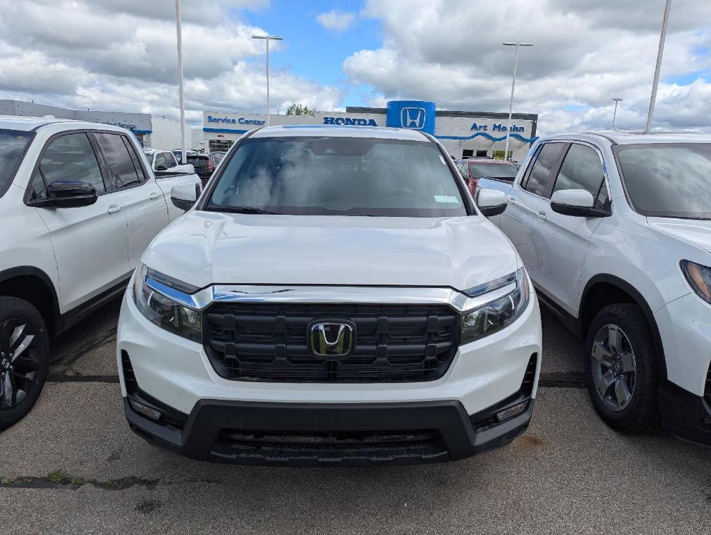 new 2025 Honda Ridgeline car, priced at $44,385