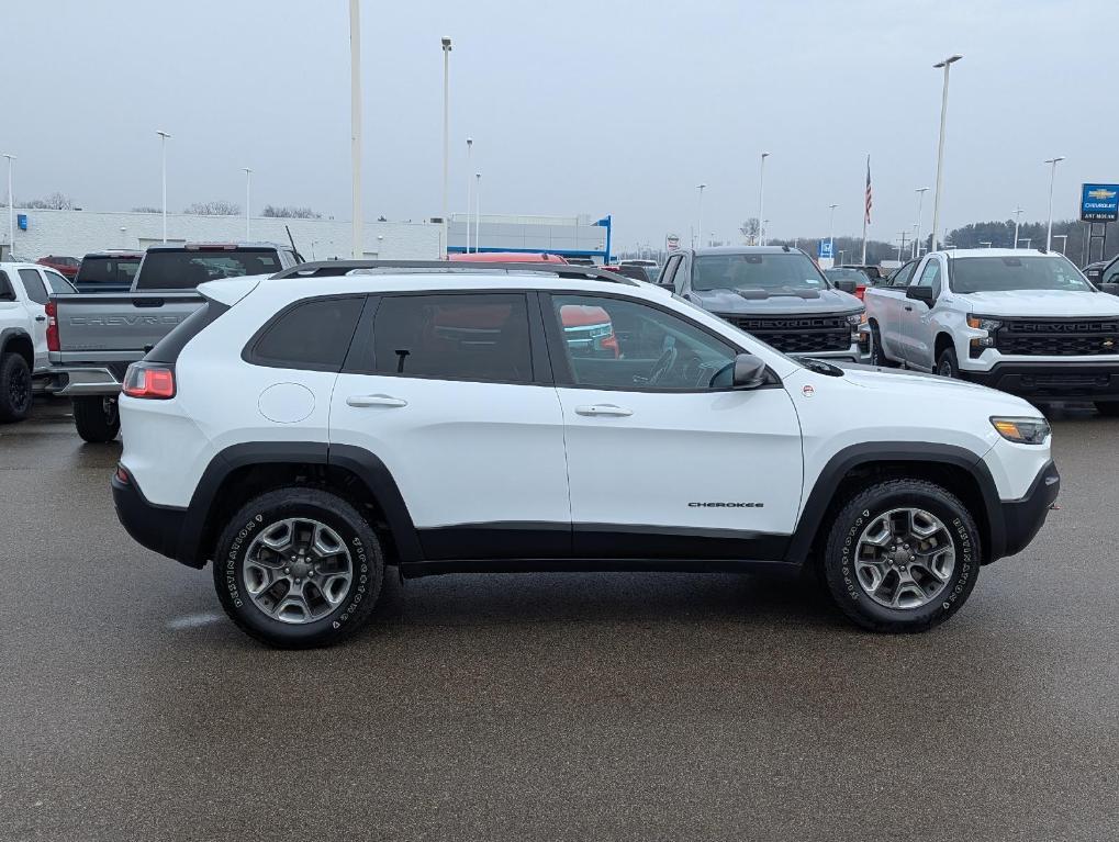 used 2019 Jeep Cherokee car, priced at $16,217