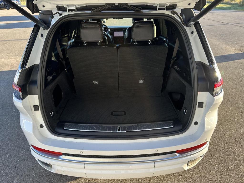 used 2023 Jeep Grand Cherokee L car, priced at $46,847