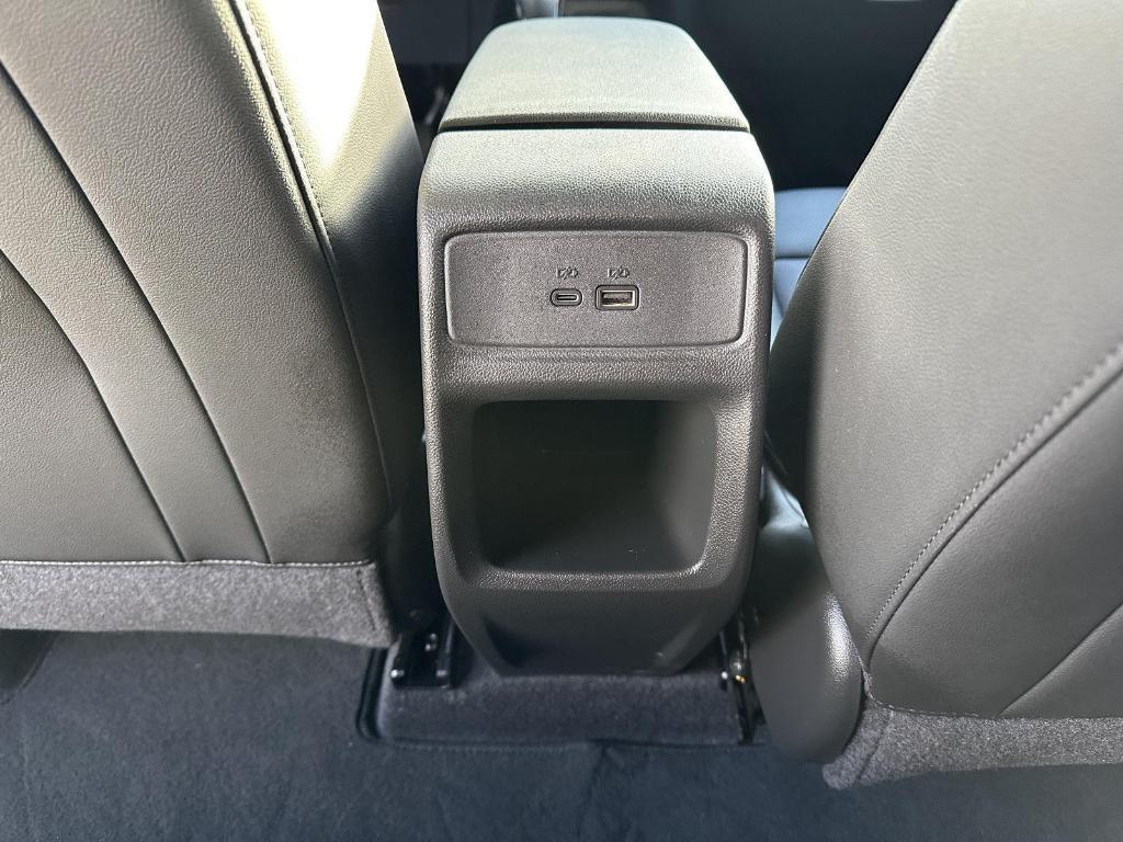 used 2024 Chevrolet Trax car, priced at $22,989