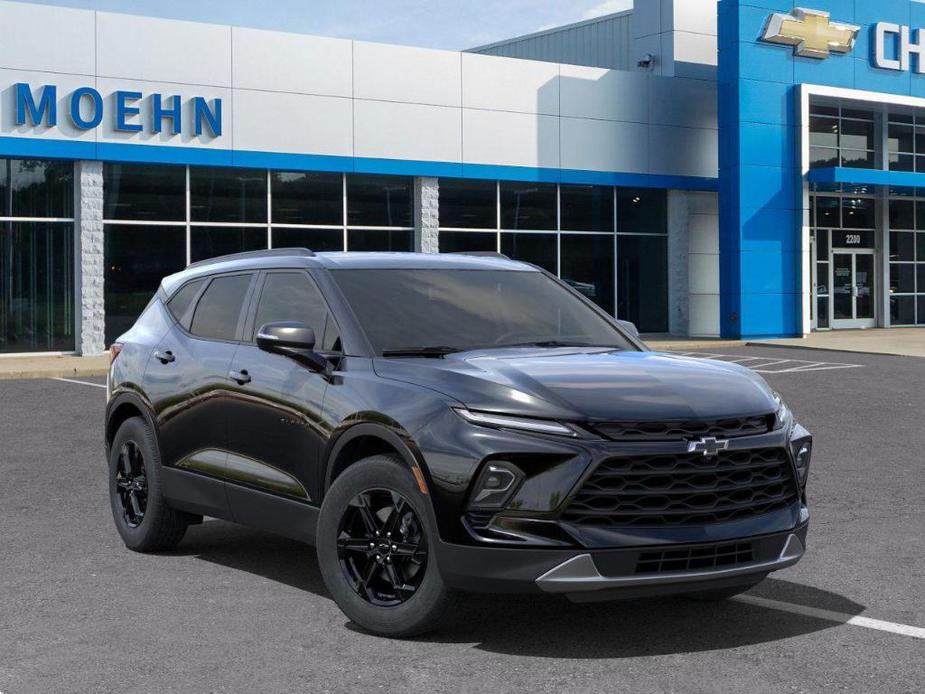 new 2025 Chevrolet Blazer car, priced at $39,256