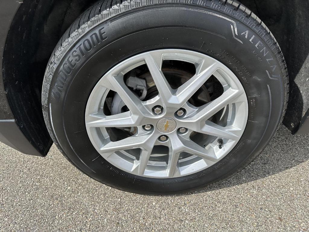 used 2022 Chevrolet Equinox car, priced at $21,357