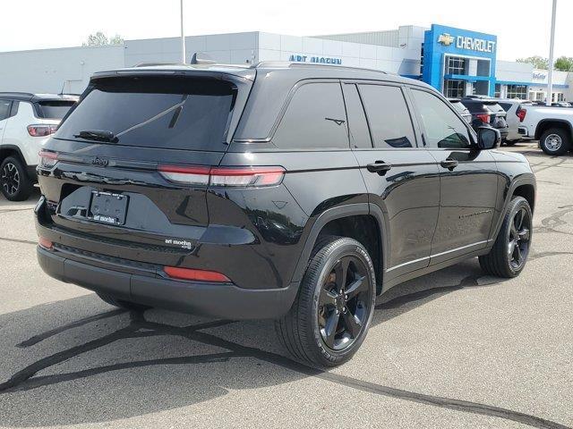 used 2022 Jeep Grand Cherokee car, priced at $38,539
