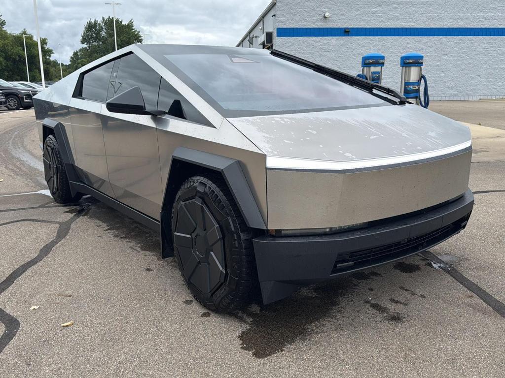used 2024 Tesla Cybertruck car, priced at $74,309