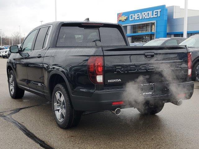 new 2025 Honda Ridgeline car, priced at $44,000