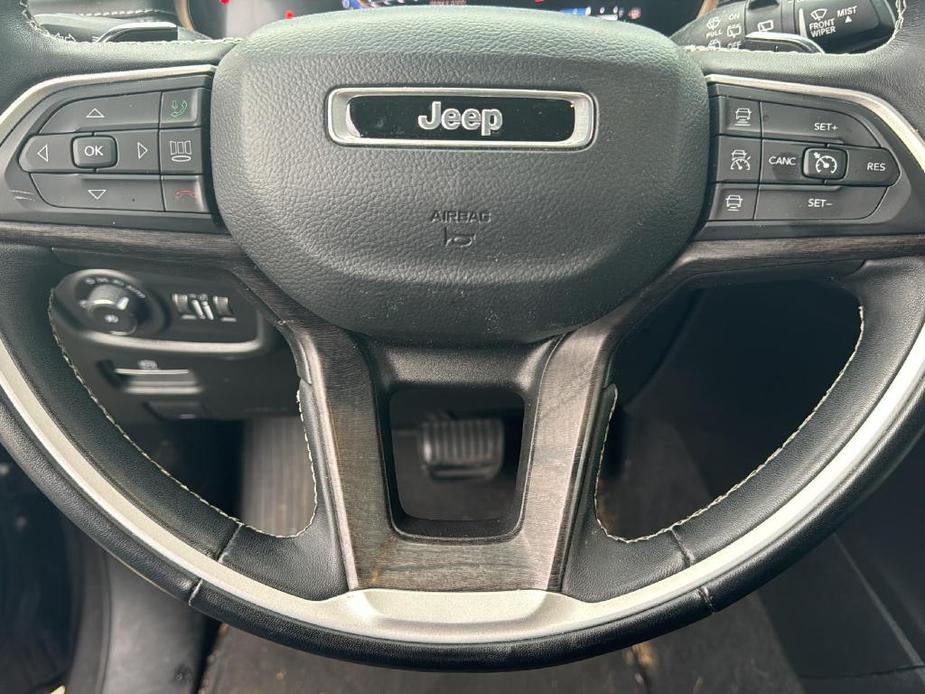 used 2022 Jeep Grand Cherokee car, priced at $32,865