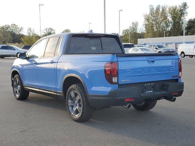 new 2025 Honda Ridgeline car, priced at $46,455