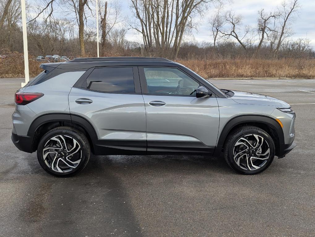 used 2024 Chevrolet TrailBlazer car, priced at $27,909