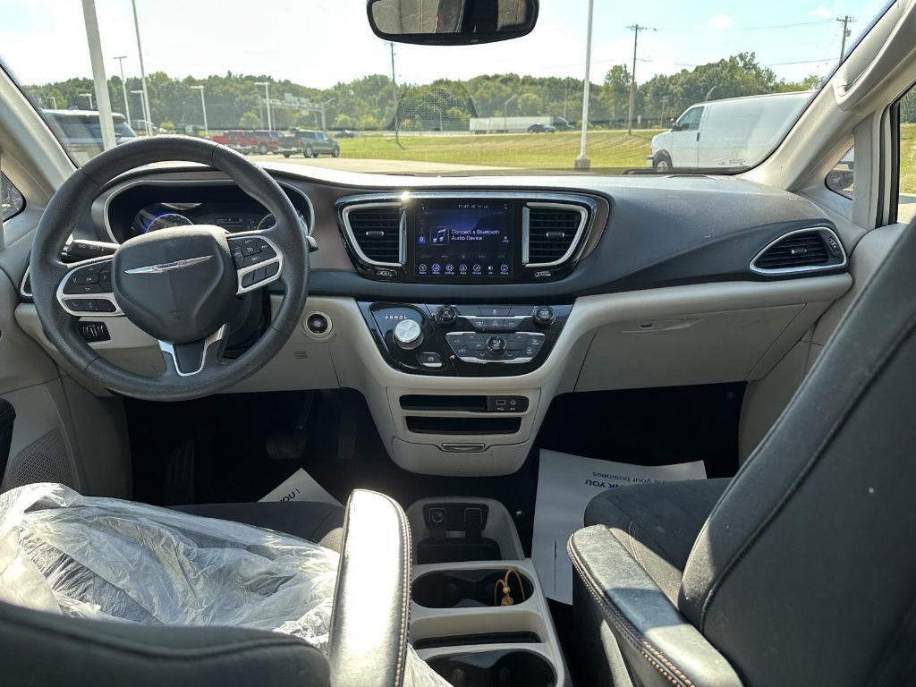 used 2017 Chrysler Pacifica car, priced at $10,429