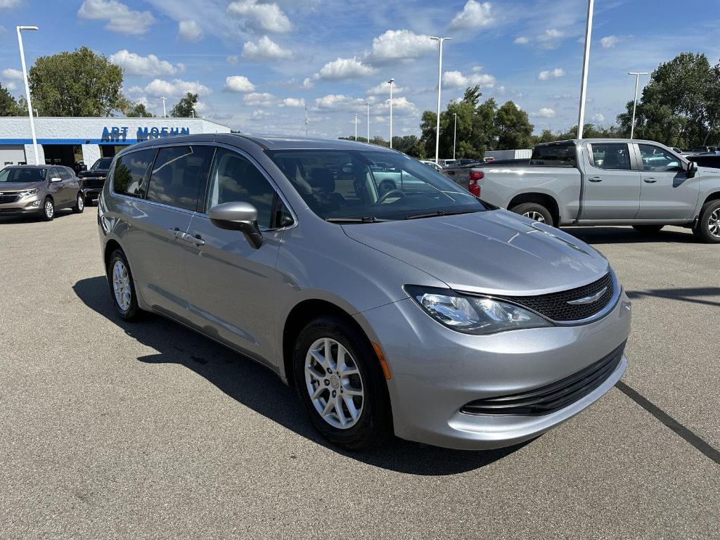 used 2017 Chrysler Pacifica car, priced at $10,429