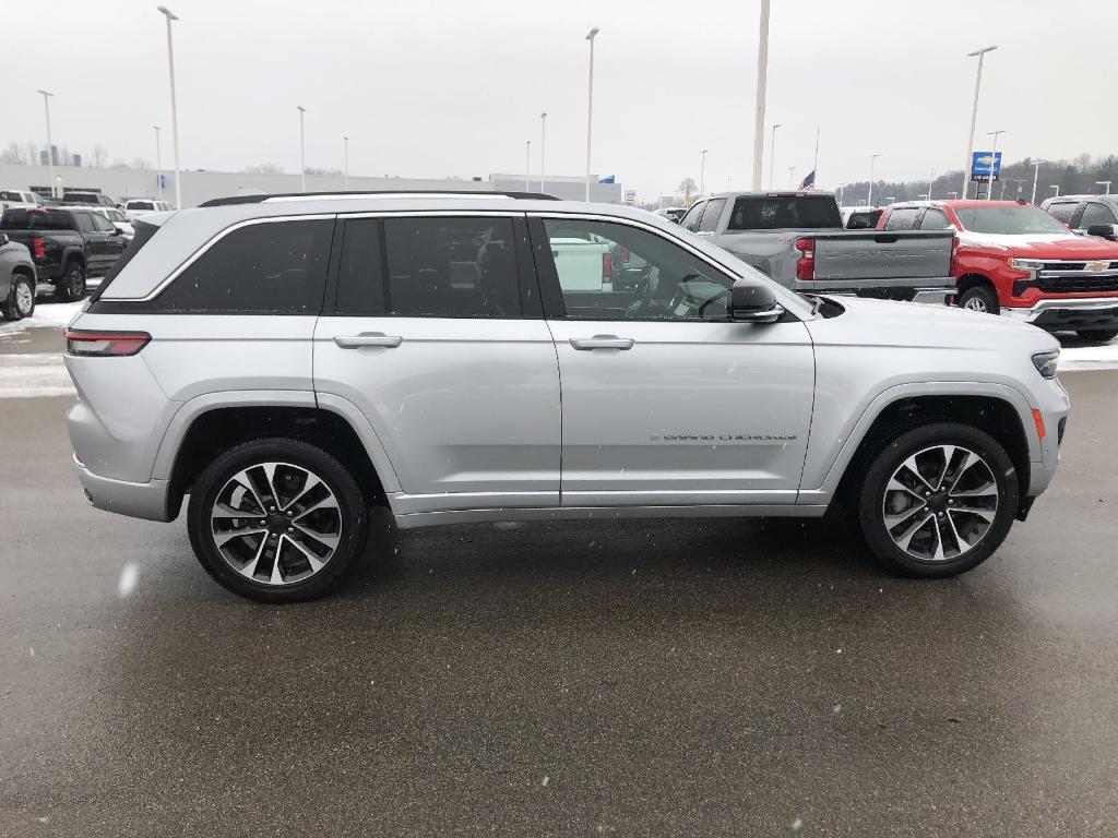 used 2022 Jeep Grand Cherokee car, priced at $36,947