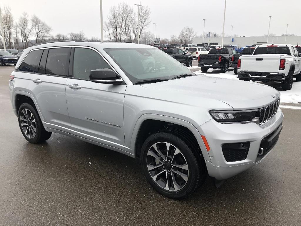 used 2022 Jeep Grand Cherokee car, priced at $36,947