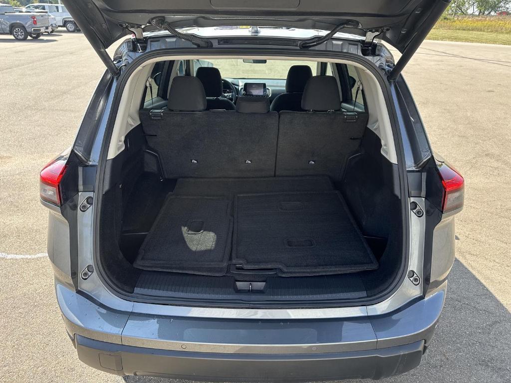 used 2024 Nissan Rogue car, priced at $22,956