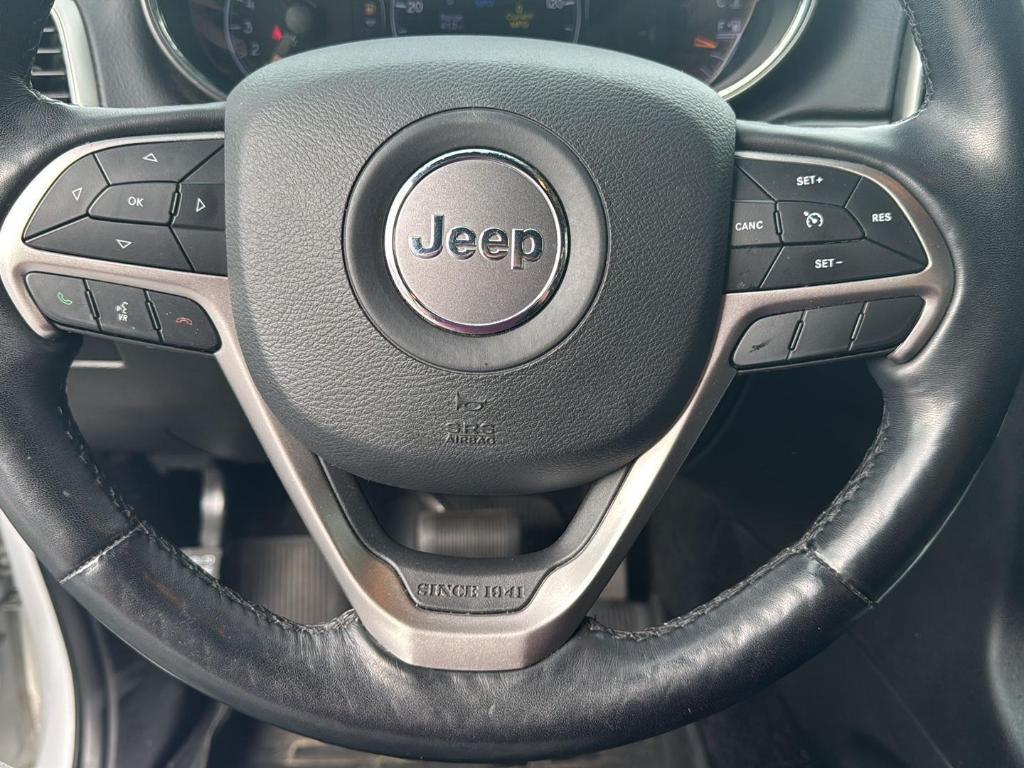 used 2021 Jeep Grand Cherokee car, priced at $22,977