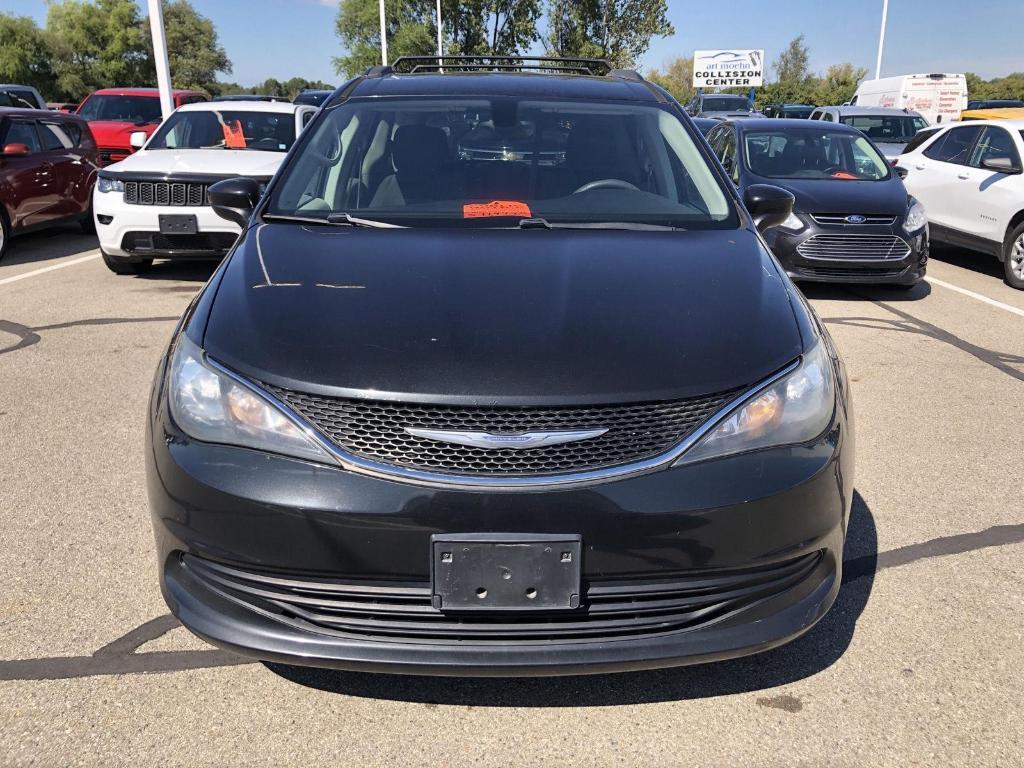 used 2017 Chrysler Pacifica car, priced at $10,449