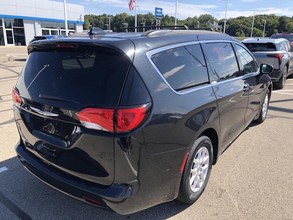 used 2017 Chrysler Pacifica car, priced at $10,449