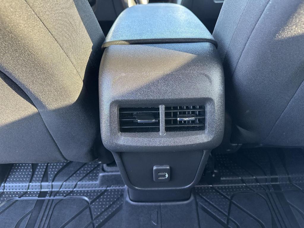 used 2022 Chevrolet Equinox car, priced at $20,077