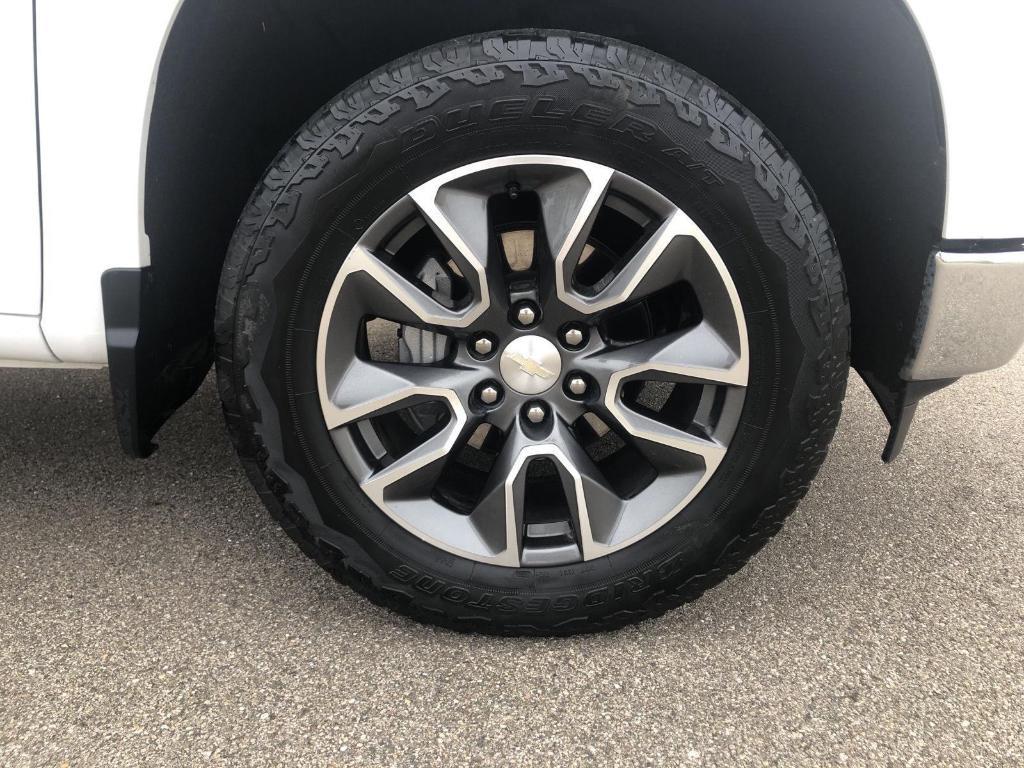 used 2022 Chevrolet Silverado 1500 car, priced at $34,945