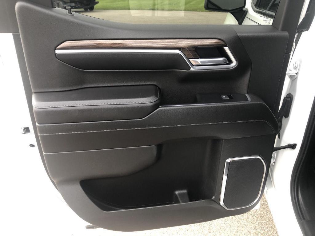 used 2022 Chevrolet Silverado 1500 car, priced at $34,945