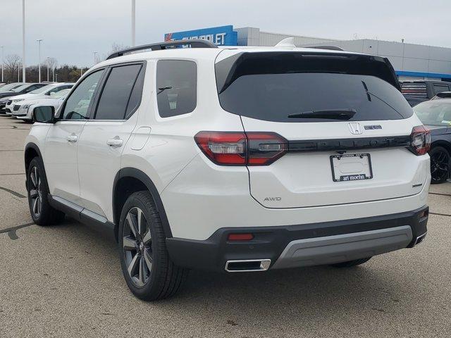 new 2025 Honda Pilot car, priced at $50,650