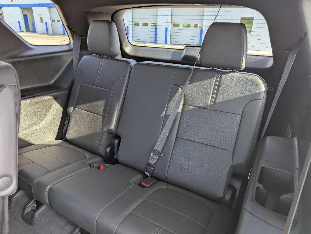 used 2023 Chevrolet Traverse car, priced at $35,795