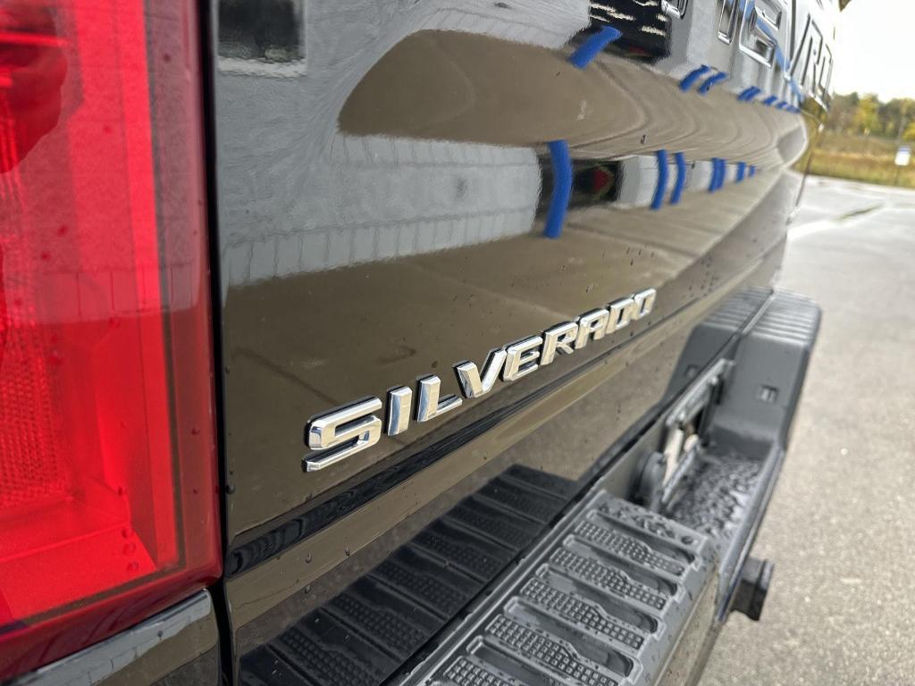 used 2021 Chevrolet Silverado 1500 car, priced at $31,947