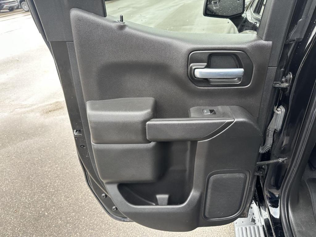 used 2021 Chevrolet Silverado 1500 car, priced at $31,947